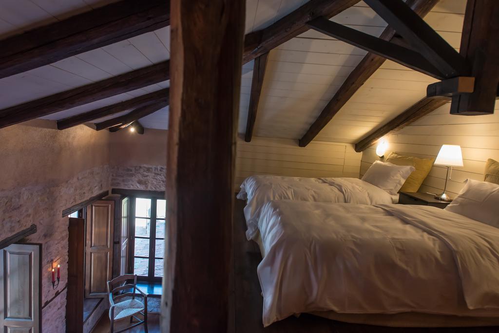 Epoches Hotel Karpenisi ภายนอก รูปภาพ